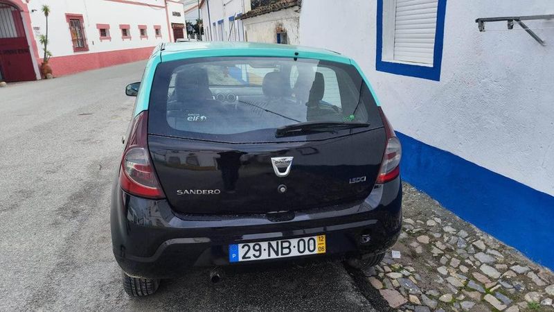Dacia Logan • 2012 • 196,000 km 5