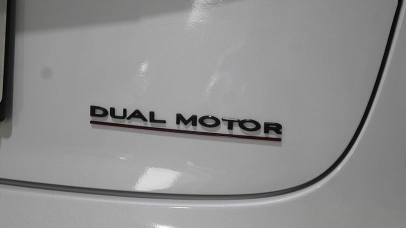 Tesla Model 3 • 2021 • 44,978 km 21