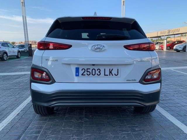 Hyundai Kona Electric • 2020 • 13,000 km 7