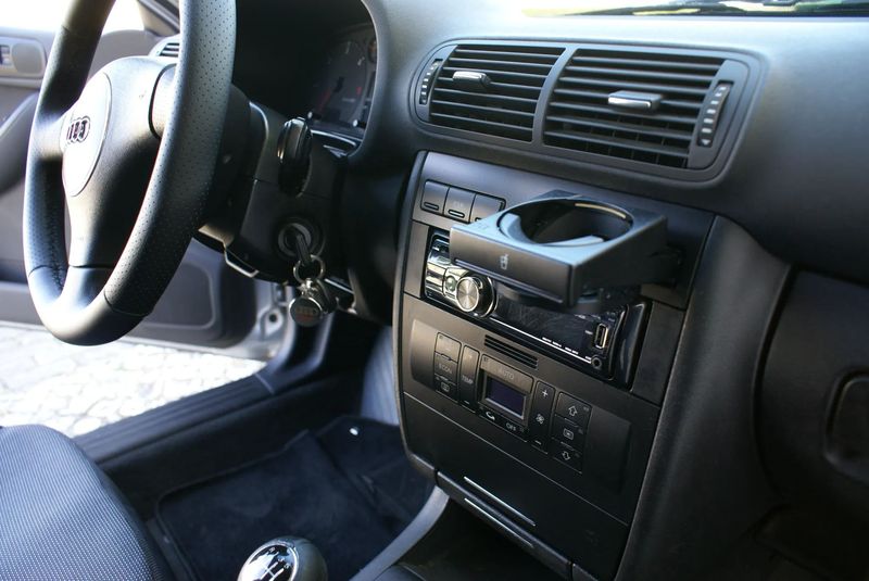 Audi A3 • 2001 • 230,263 km 4