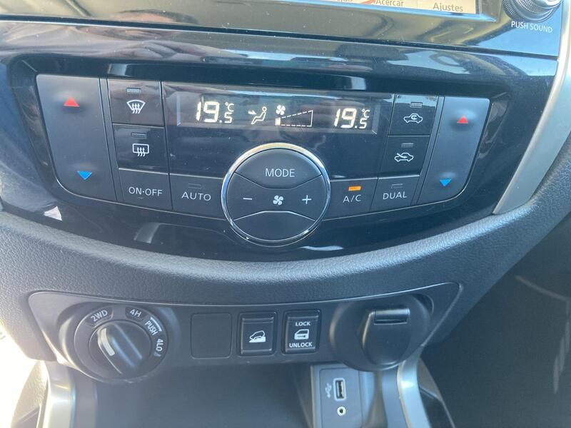Nissan Navara • 2021 • 70,265 km 29