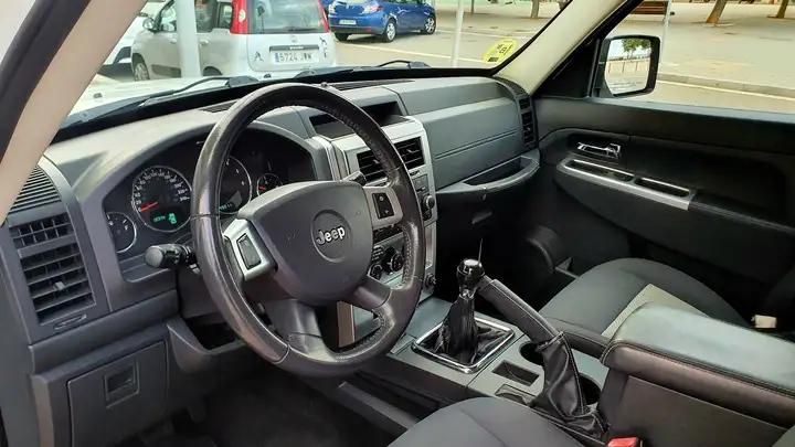 Jeep Cherokee • 2011 • 140,000 km 2