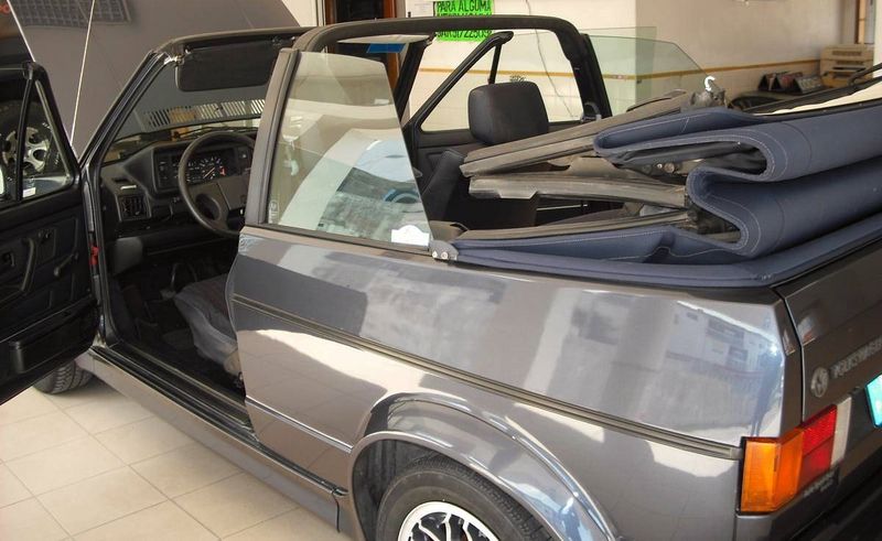 Volkswagen Golf • 1988 • 129,999 km 4