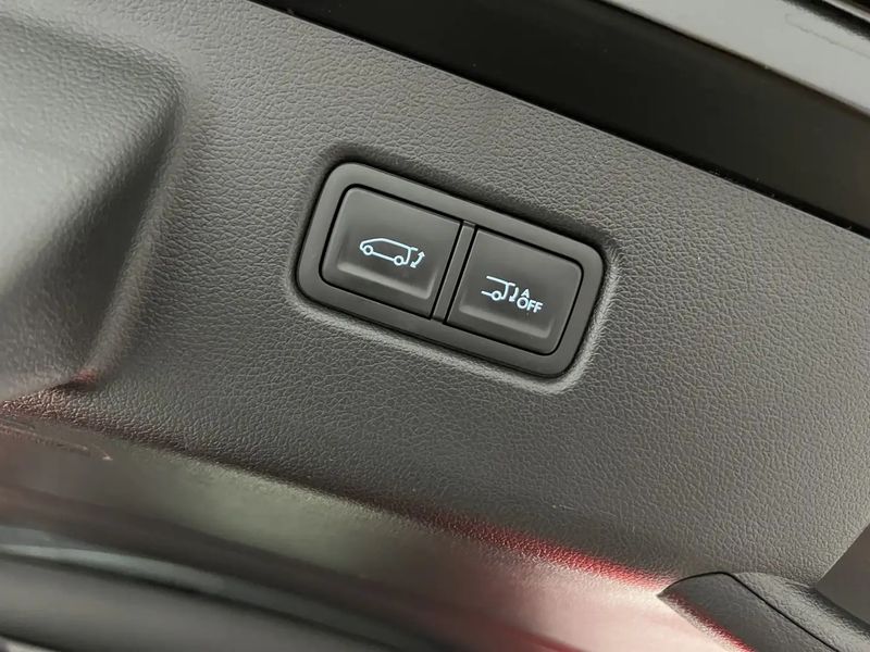 Hyundai Tucson • 2022 • 18,000 km 4