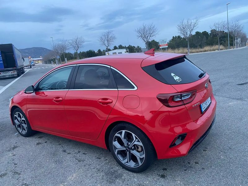 Kia Cee`d • 2019 • 157,121 km 7