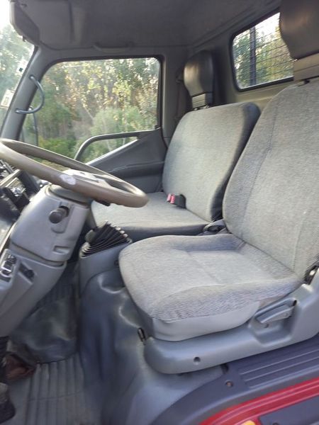 Mitsubishi Fuso canter • 1997 • 290,000 km 4