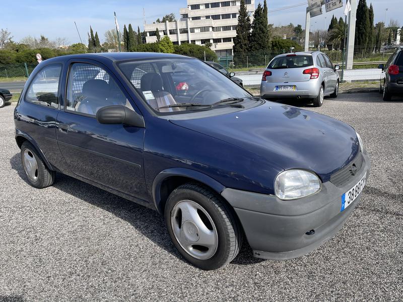 Opel Corsa • 1995 • 288,994 km 6