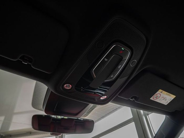 Audi SQ8 • 2021 • 88,000 km 20