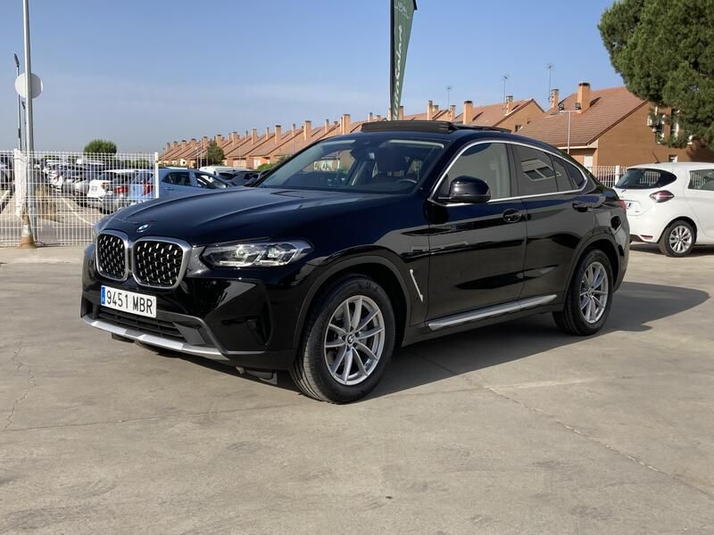 BMW X4 • 2022 • 44,798 km 1