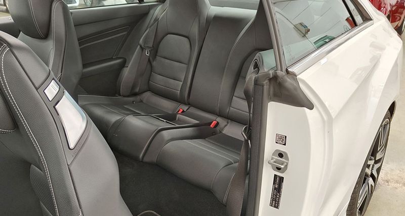 Mercedes-Benz E Coupé • 2016 • 53,299 km 10