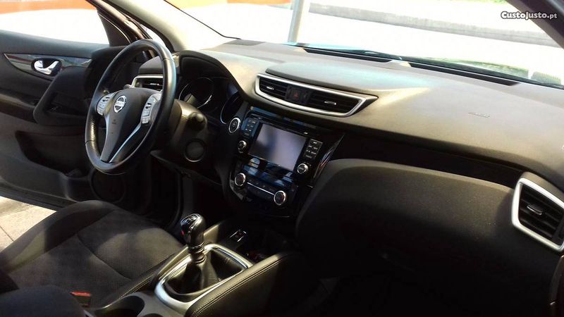 Nissan Qashqai • 2015 • 120,000 km 2