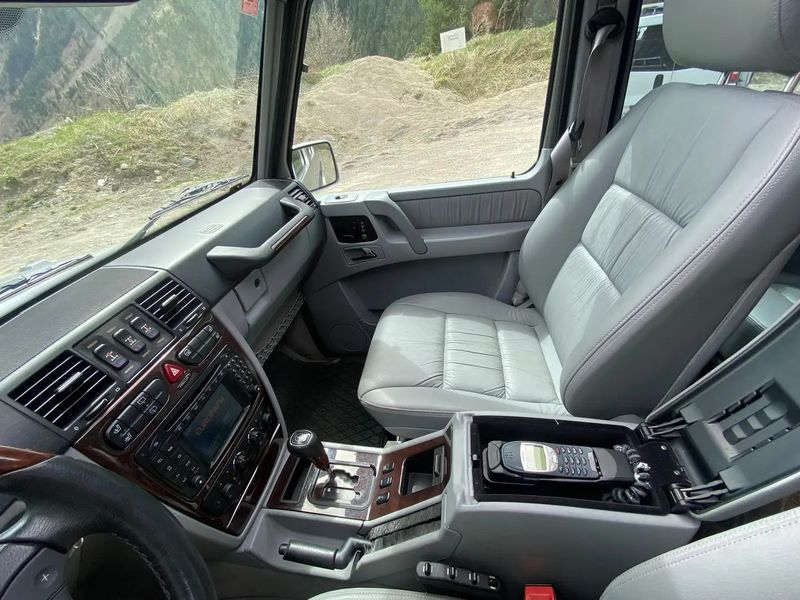Mercedes-Benz G-Class • 2001 • 106,700 km 6