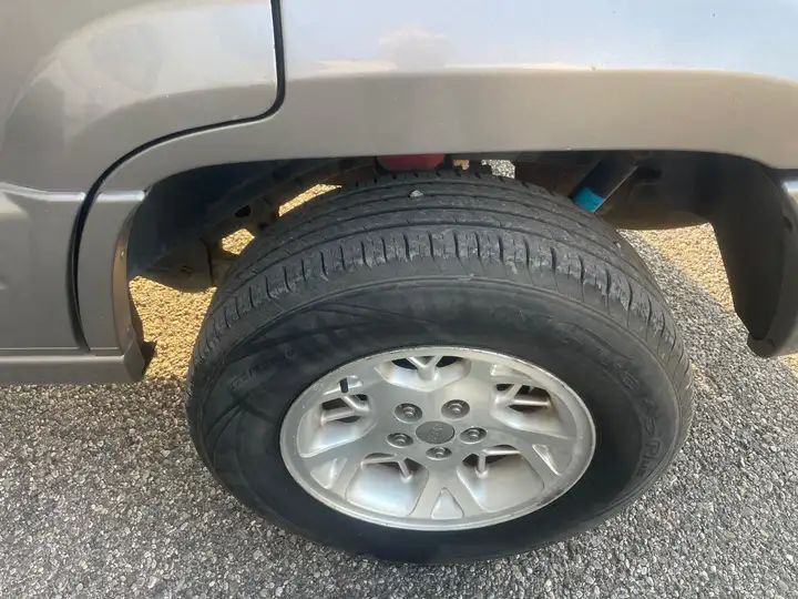 Jeep Grand Cherokee • 1998 • 254,000 km 11