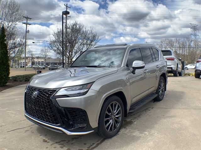 Lexus LX • 2023 • 10,218 km 3