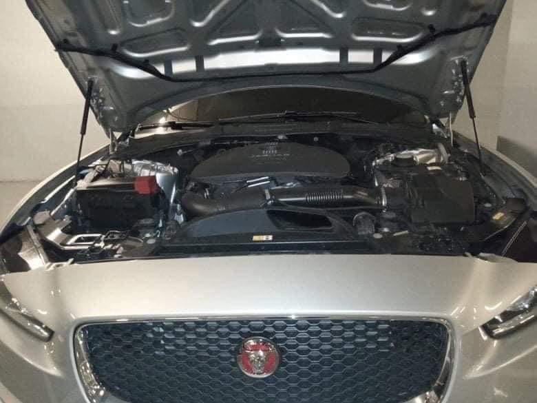 Jaguar XE • 2016 • 5,000 km 4