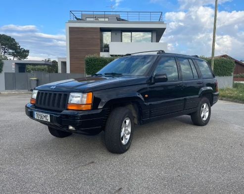 Jeep Grand Cherokee • 1998 • 275,000 km 1