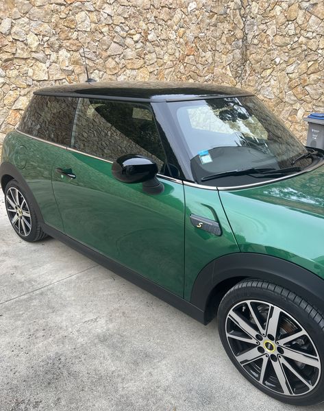 MINI Cooper S • 2021 • 5,930 km 2