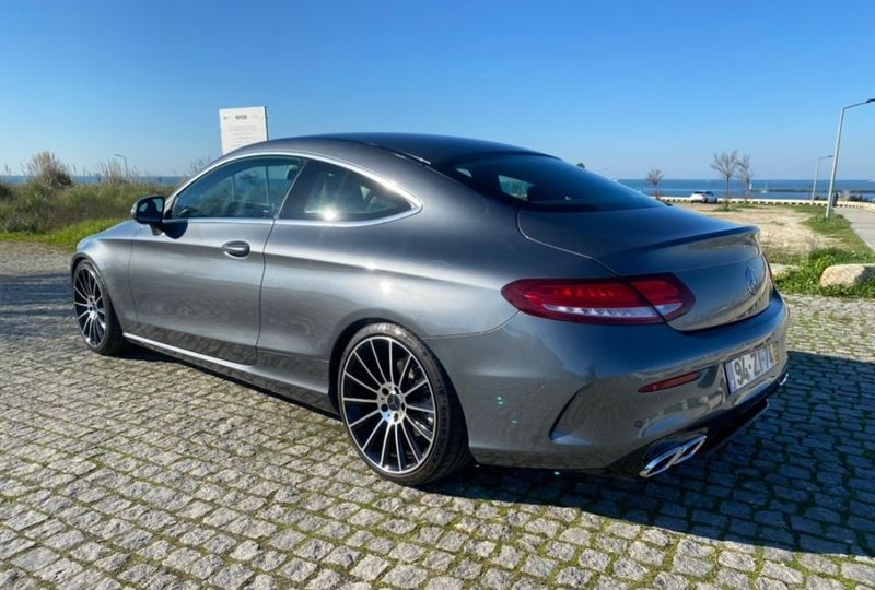 Mercedes-Benz C • 2016 • 98,000 km 9