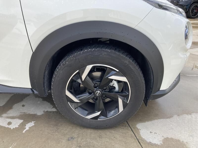 Nissan Juke • 2024 • 4,226 km 8