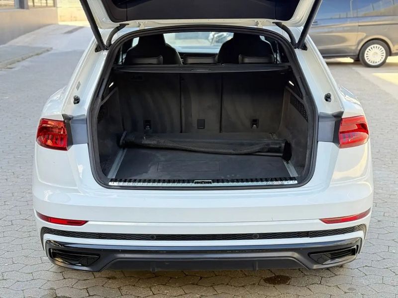 Audi Q8 • 2021 • 81,000 km 7