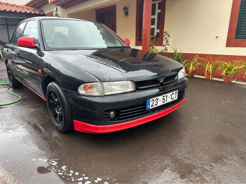 Mitsubishi Lancer • 2009 • 130,000 km 2