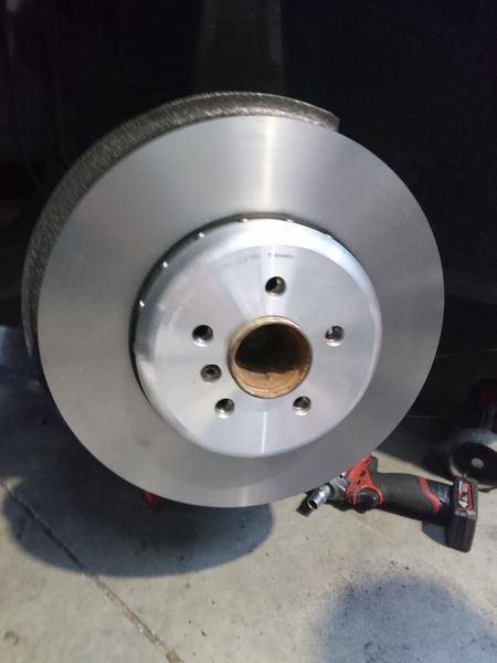 BMW 5 Series • 2018 • 99,401 km 2