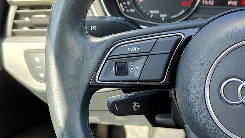 Audi A4 Avant • 2019 • 43,190 km 6