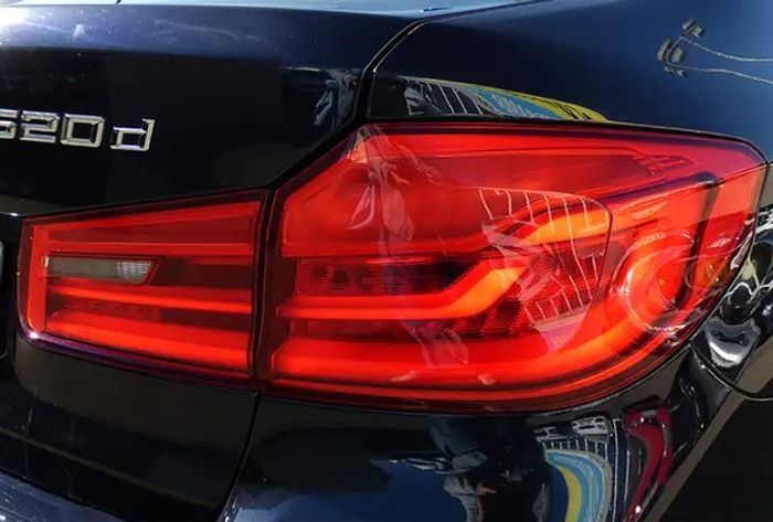 BMW 5 Series • 2020 • 51,000 km 3