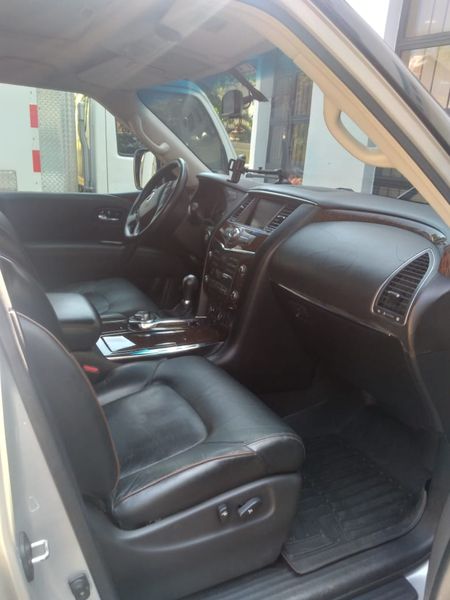 Nissan Patrol • 2011 • 214,750 km 4