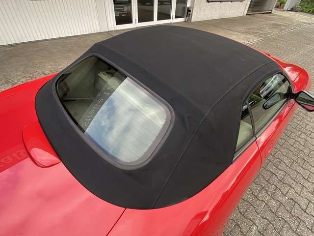 Jaguar XKR Convertible • 1998 • 122,174 km 4