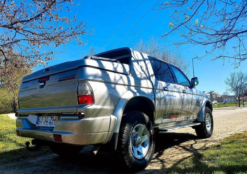 Mitsubishi L200 Pick up • 2004 • 180,000 km 2