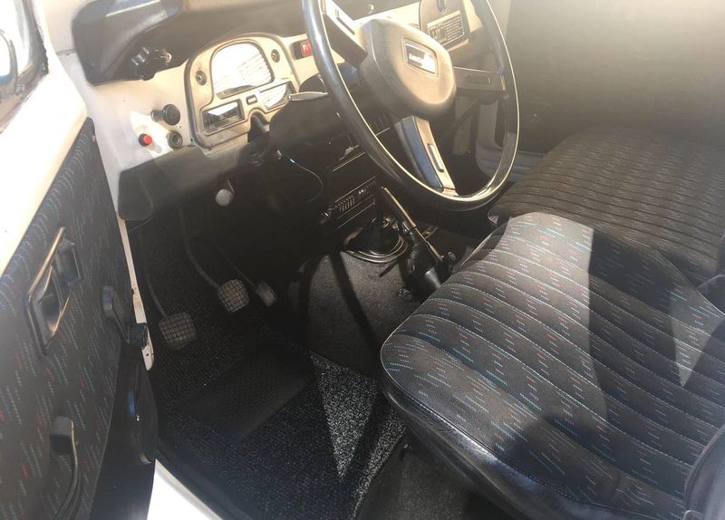 Toyota Belta • 1981 • 62,000 km 4