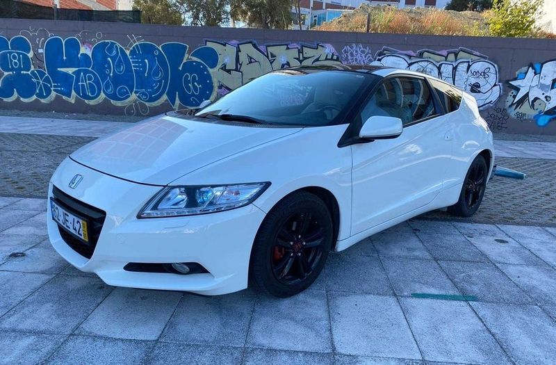 Honda CR-Z • 2010 • 127,000 km 5