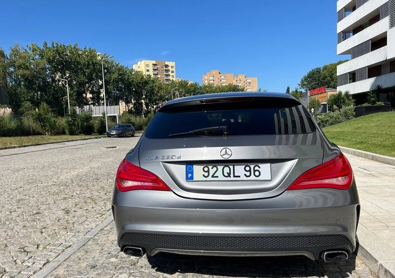 Mercedes-Benz 200 - 300 • 2015 • 333,364 km 3
