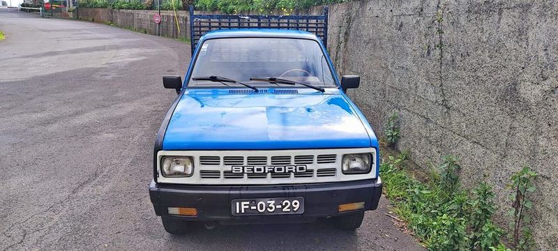 Isuzu D-MAX • 1982 • 194,000 km 2