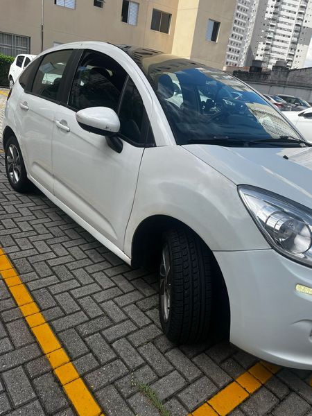 Citroën C3 • 2015 • 174,000 km 5