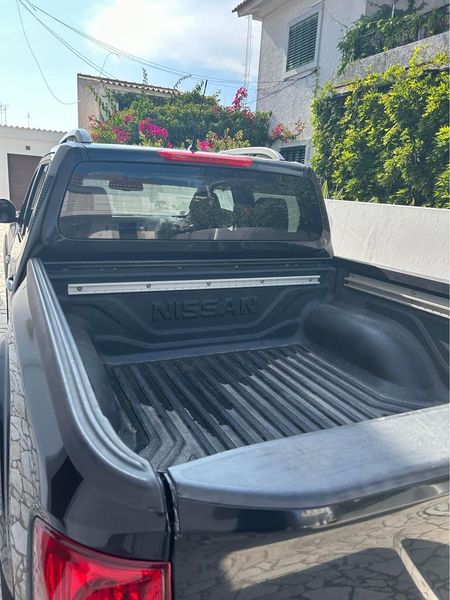 Nissan Navara • 2019 • 104,000 km 9