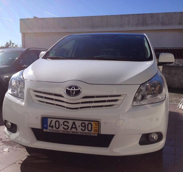 Toyota Verso • 2012 • 300,000 km 1