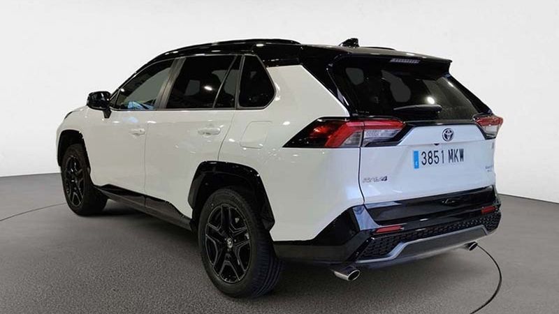 Toyota RAV4 • 2023 • 27,309 km 7