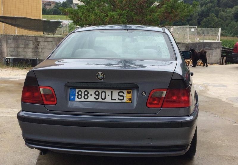 BMW 3 Series • 1998 • 250,000 km 2
