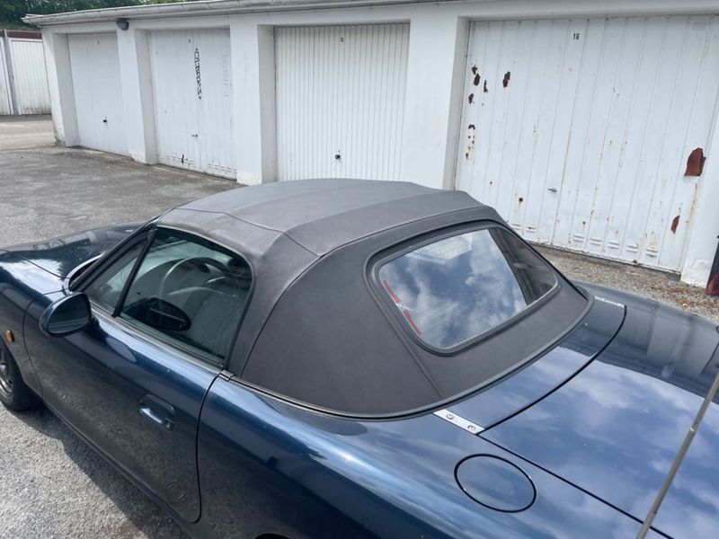 Mazda MX-5 • 1998 • 121,000 km 12