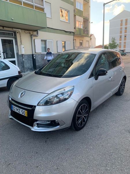 Renault Scénic • 2012 • 60,000 km 1