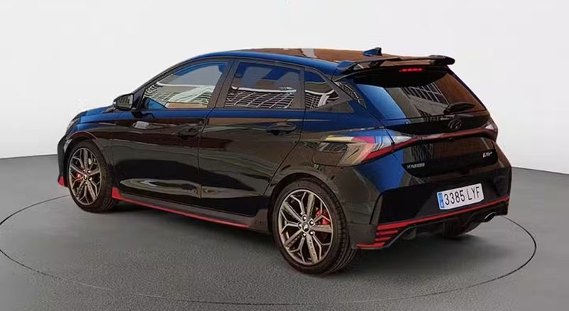 Hyundai i20 • 2022 • 27,428 km 5