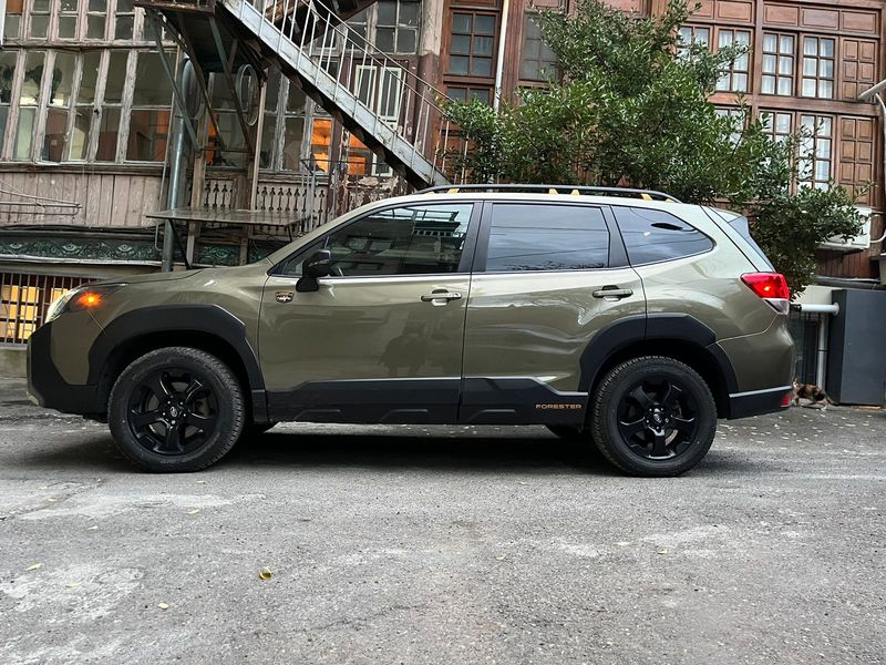 Subaru Forester • 2022 • 52,000 km 4