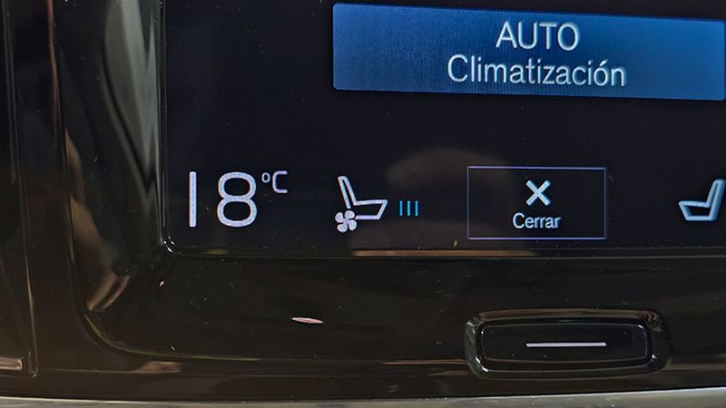 Volvo S90 • 2019 • 19,670 km 9