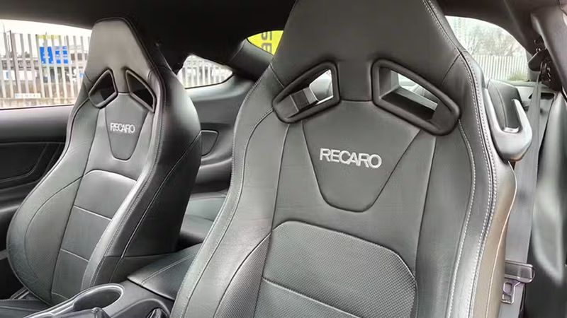 Ford Mustang • 2018 • 84,512 km 7