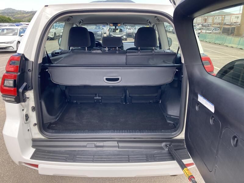 Toyota Land Cruiser • 2020 • 43,764 km 29