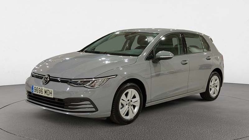 Volkswagen Golf • 2022 • 9,008 km 1