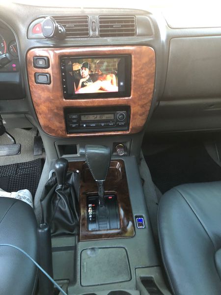 Nissan Patrol • 2001 • 165,000 km 5