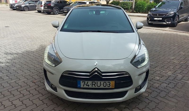 Citroën DS5 • 2013 • 60,000 km 1